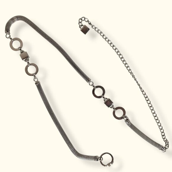 Accessories - (2/$20) Vintage Metal Mesh Chain Accent Belt
